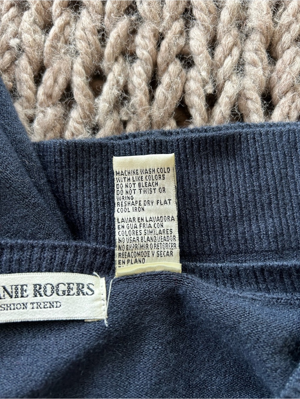 Stephanie Rogers Dark Blue V-Neck Button Down Cardigan, Size Medium. - Picture 5 of 5